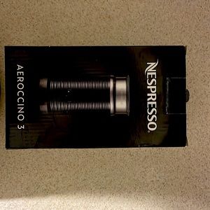 Nespresso Aeroccino 3 ( milk frother black ) Brand New